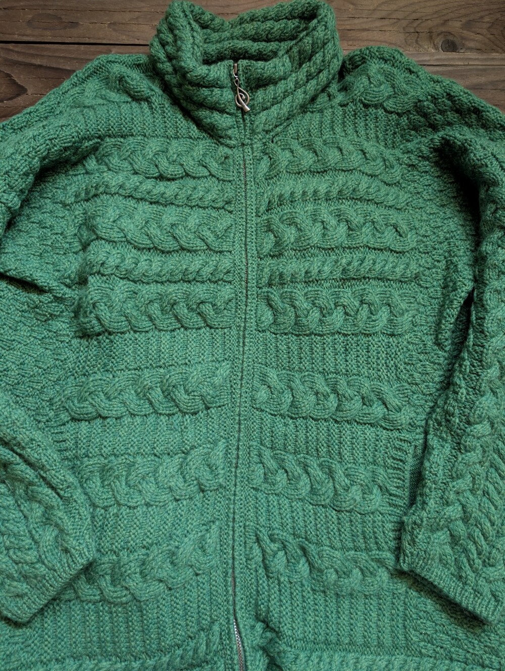 Hand Knit Green Cable Knit Cardigan L - Picture 7 of 7